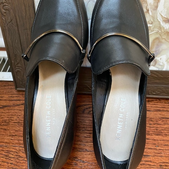 Kenneth Cole Chunky Heel - Picture 2 of 4